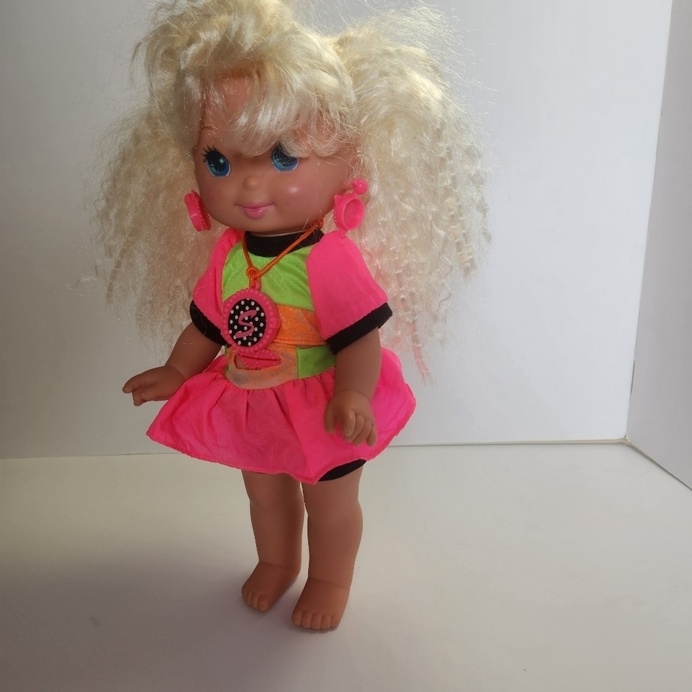 Vintage 1992 MATTEL Sally Secrets Doll Original Crimped Hairstyle Stickers Toy - Picture 4 of 13